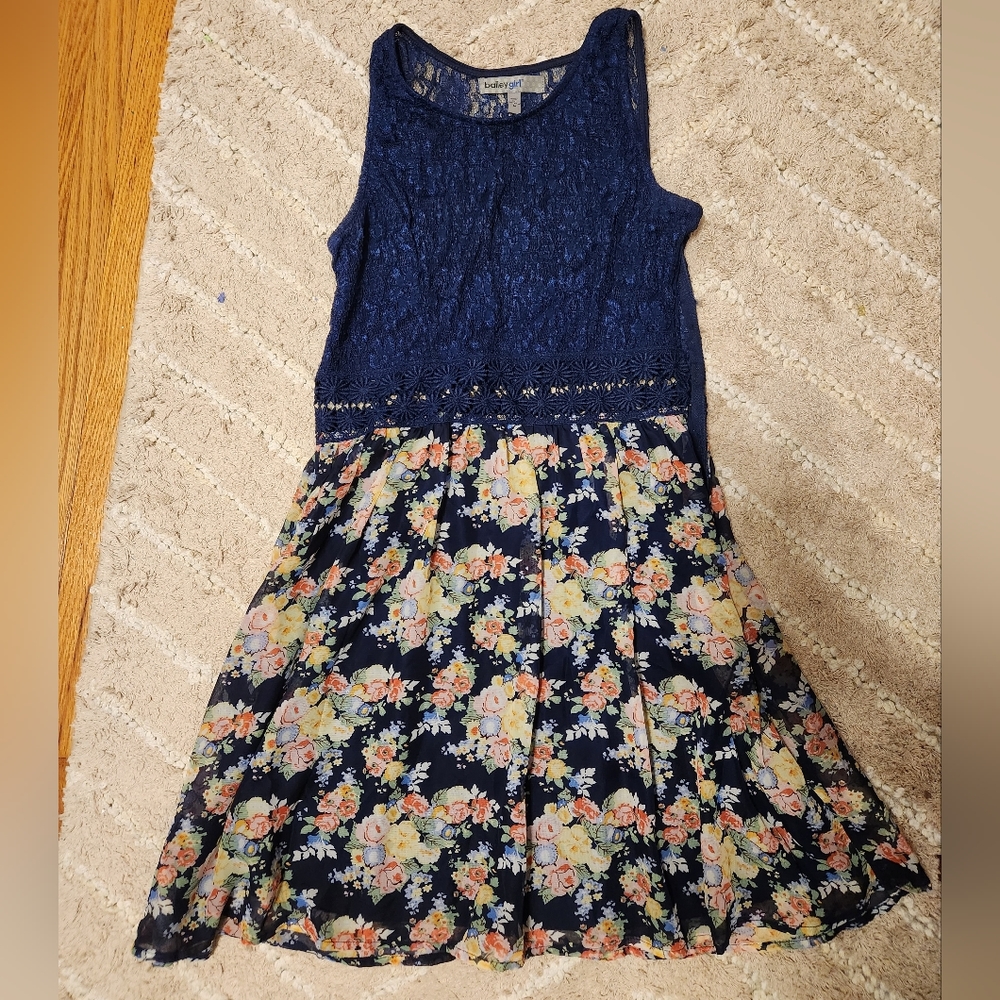 Lace & Floral Medium Dress